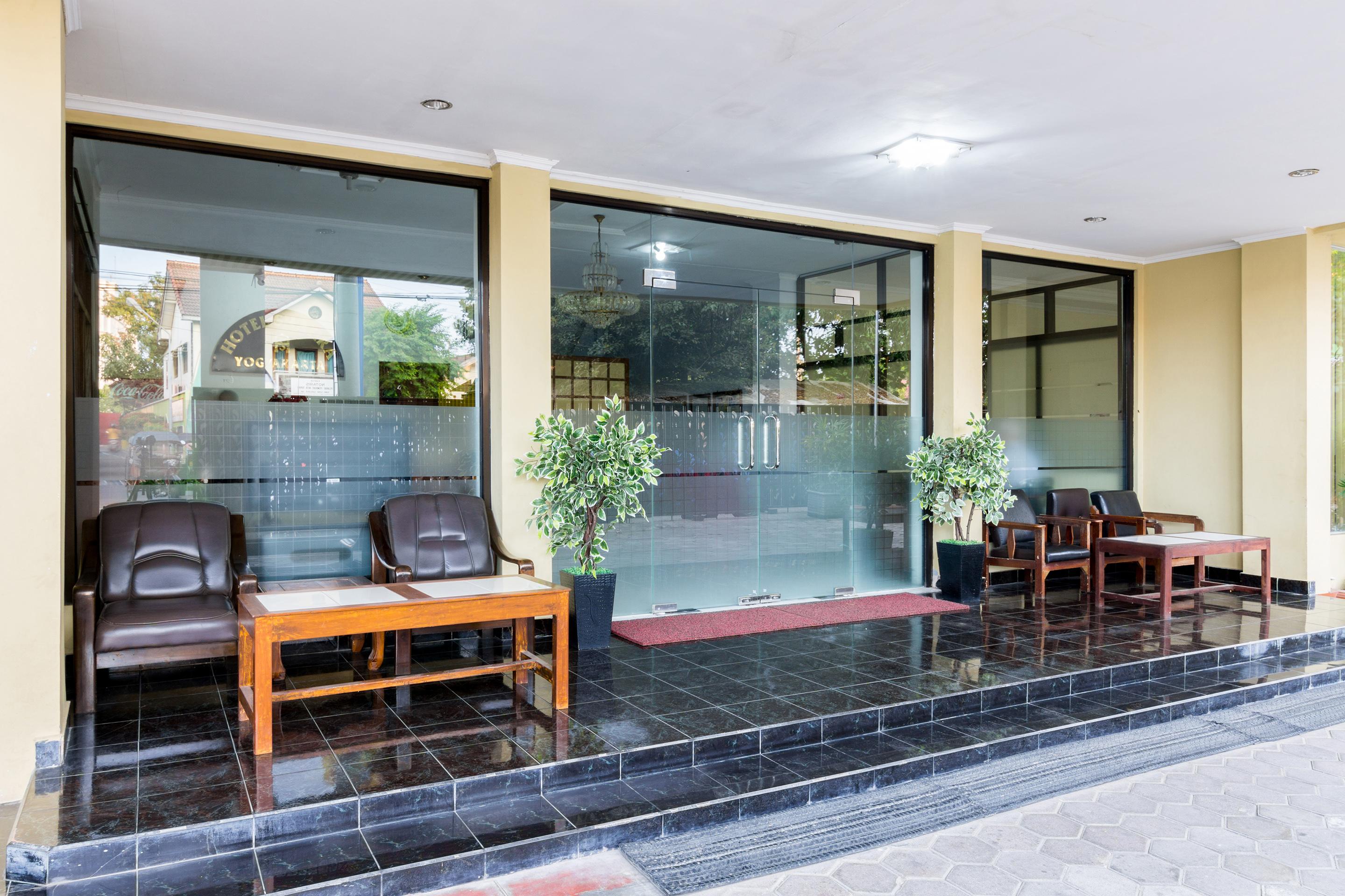 Oyo 1309 Hotel Shafira Syariah Yogyakarta Exterior photo